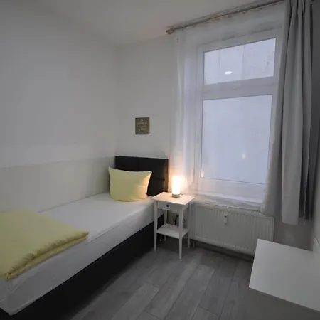 Apartment Dusseldorf-city