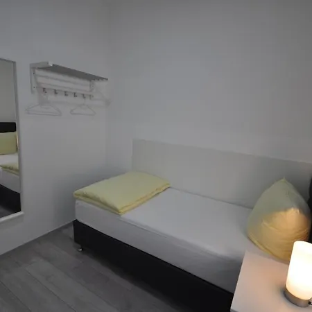 Appartement Dusseldorf-city *